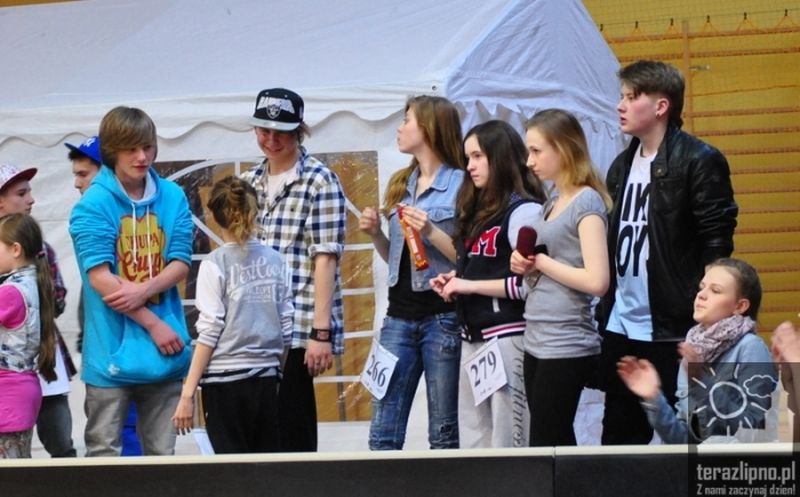 Dobrzyń n. Wisłą: Roztańczony turniej - fotoreportaż