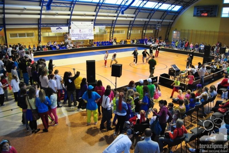 Dobrzyń n. Wisłą: Roztańczony turniej - fotoreportaż