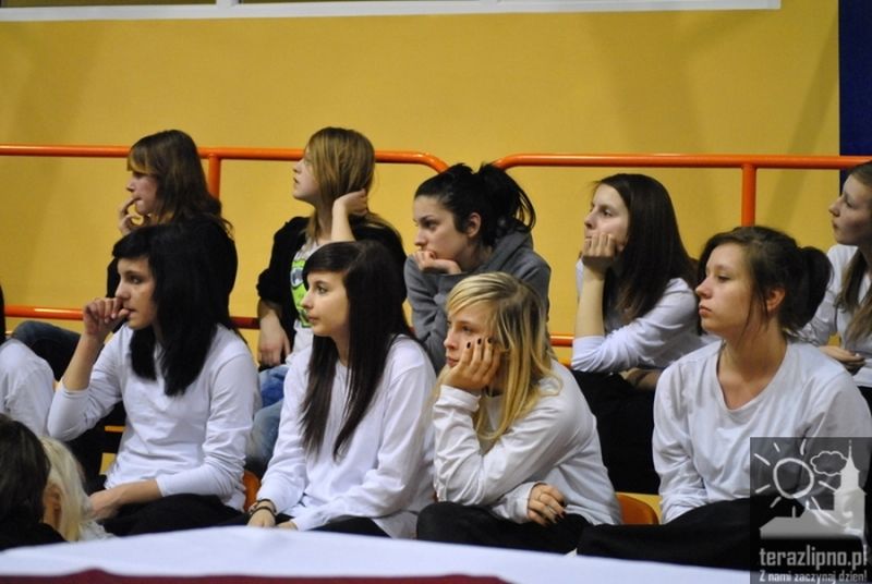 Dobrzyń n. Wisłą: Roztańczony turniej - fotoreportaż