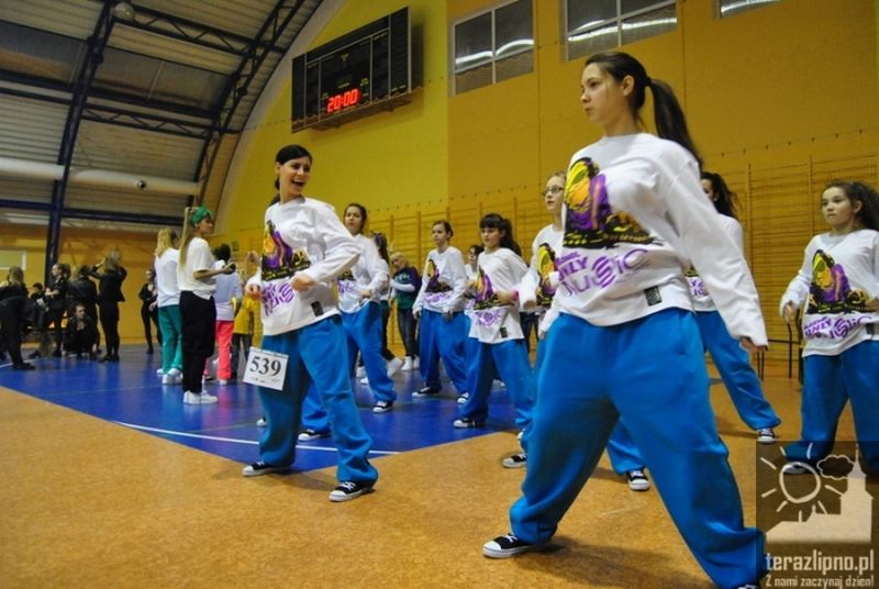 Dobrzyń n. Wisłą: Roztańczony turniej - fotoreportaż