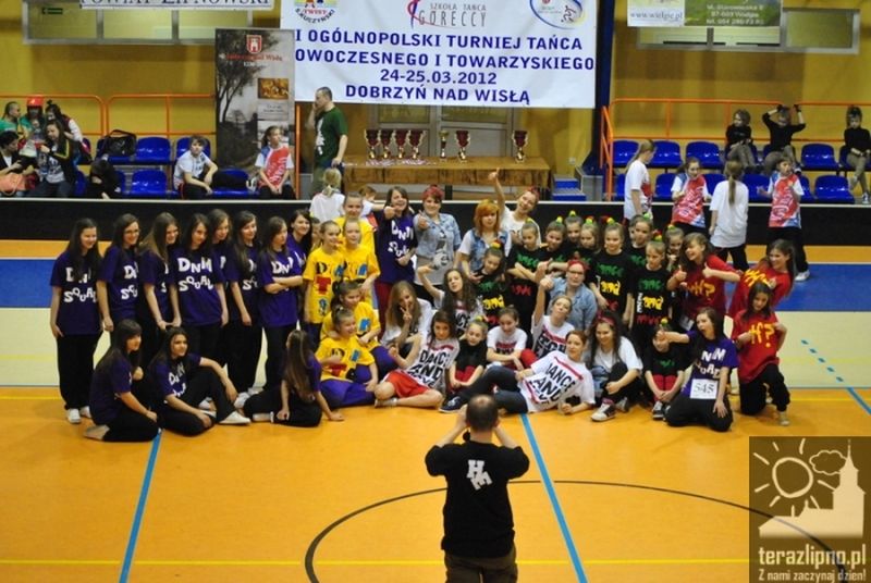 Dobrzyń n. Wisłą: Roztańczony turniej - fotoreportaż