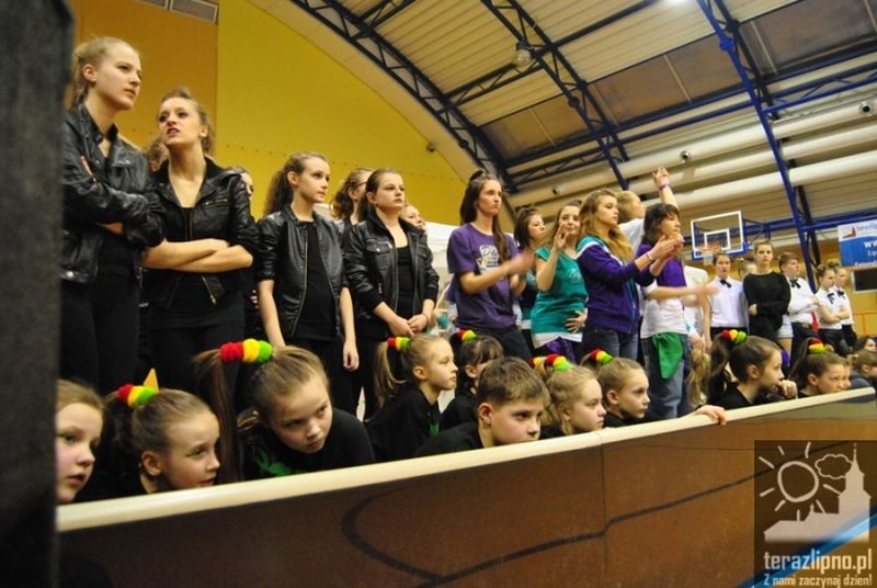 Dobrzyń n. Wisłą: Roztańczony turniej - fotoreportaż