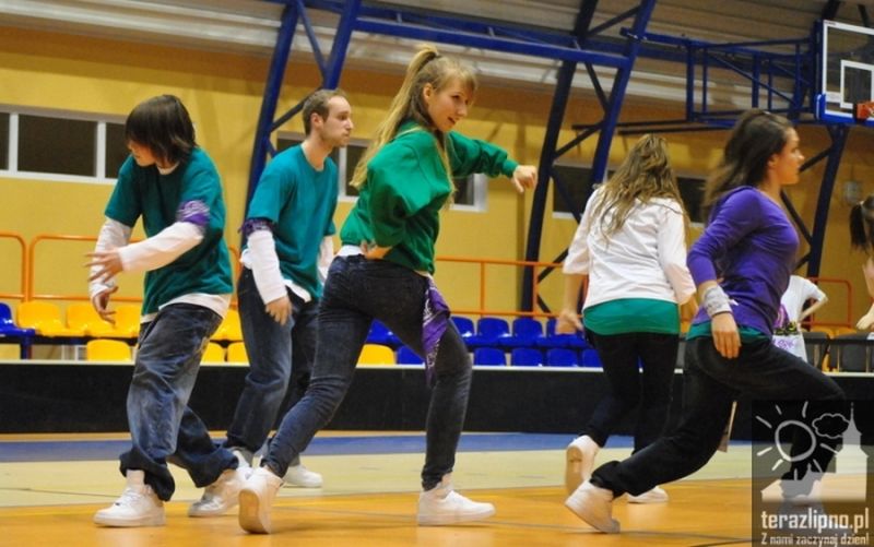 Dobrzyń n. Wisłą: Roztańczony turniej - fotoreportaż