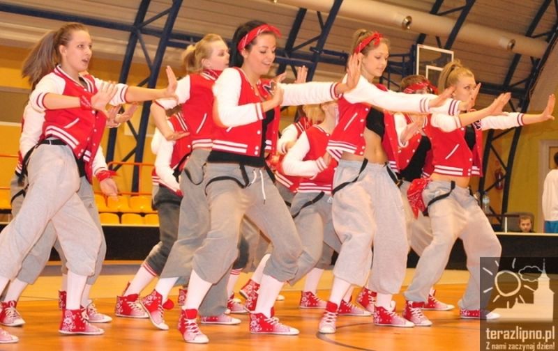 Dobrzyń n. Wisłą: Roztańczony turniej - fotoreportaż