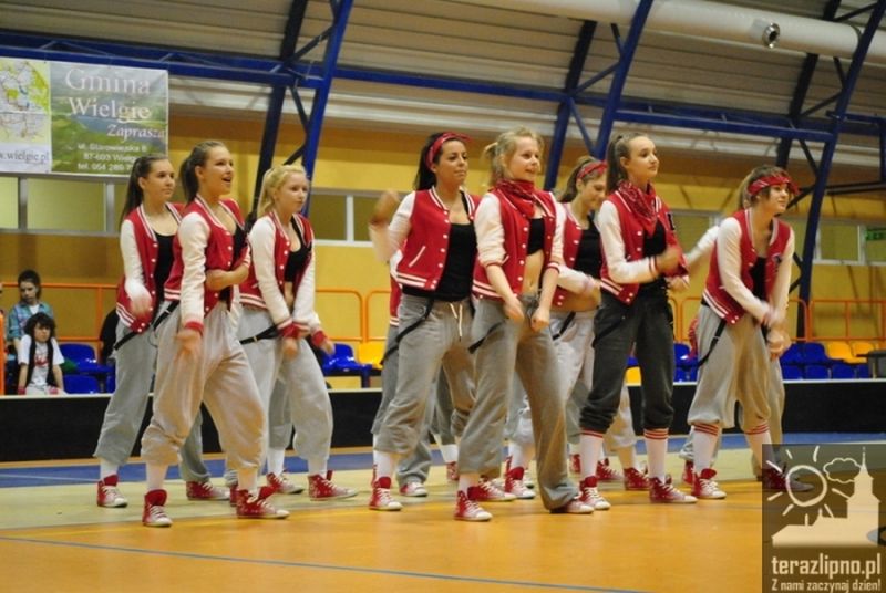 Dobrzyń n. Wisłą: Roztańczony turniej - fotoreportaż