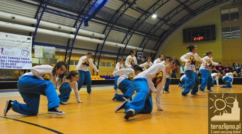 Dobrzyń n. Wisłą: Roztańczony turniej - fotoreportaż