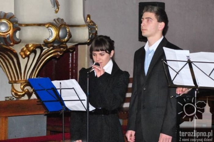 Katastrofa Smoleńska w naszej pamięci - fotoreportaż