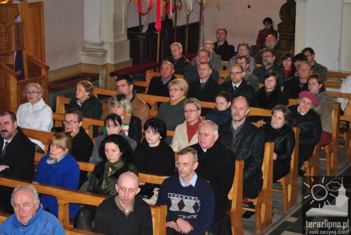 Katastrofa Smoleńska w naszej pamięci - fotoreportaż