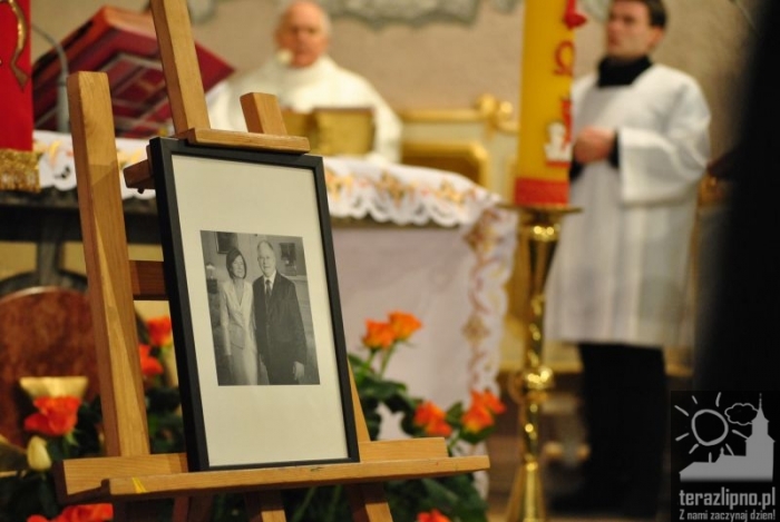 Katastrofa Smoleńska w naszej pamięci - fotoreportaż