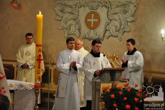 Katastrofa Smoleńska w naszej pamięci - fotoreportaż