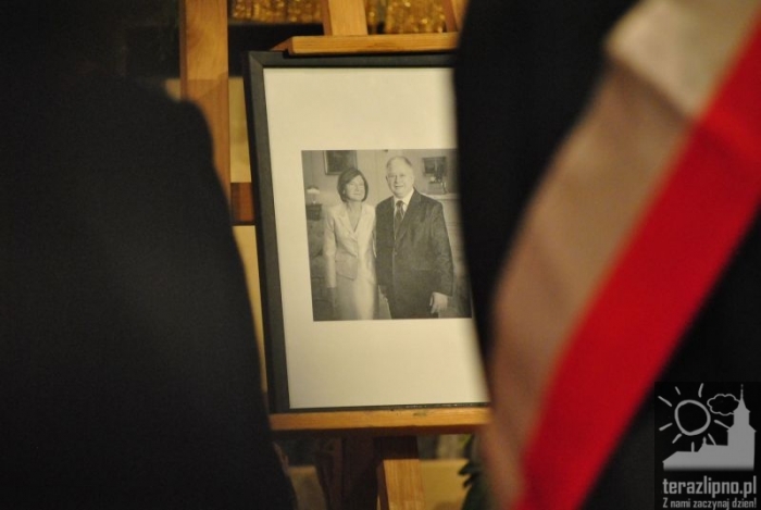 Katastrofa Smoleńska w naszej pamięci - fotoreportaż