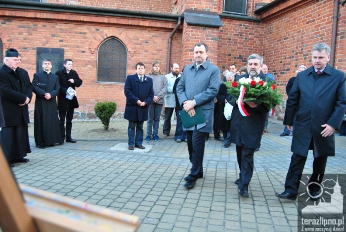 Katastrofa Smoleńska w naszej pamięci - fotoreportaż