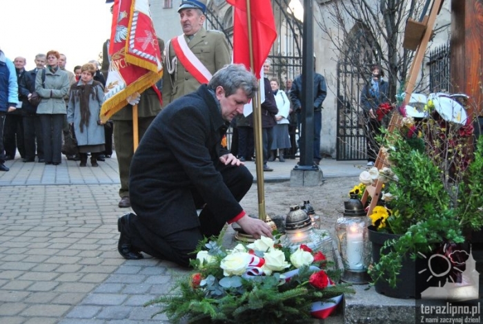 Katastrofa Smoleńska w naszej pamięci - fotoreportaż