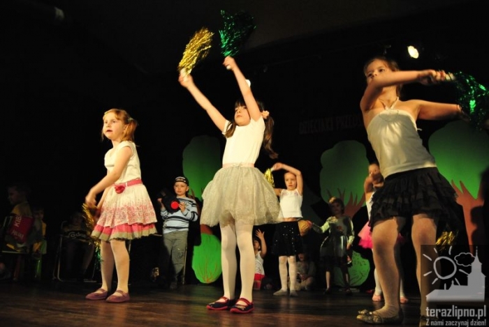 Sceniczne zmagania maluchów - fotoreportaż