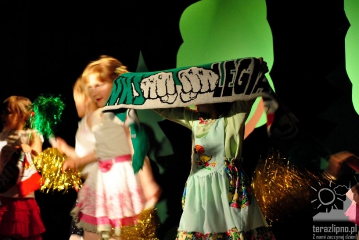 Sceniczne zmagania maluchów - fotoreportaż