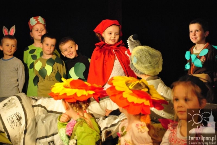 Sceniczne zmagania maluchów - fotoreportaż