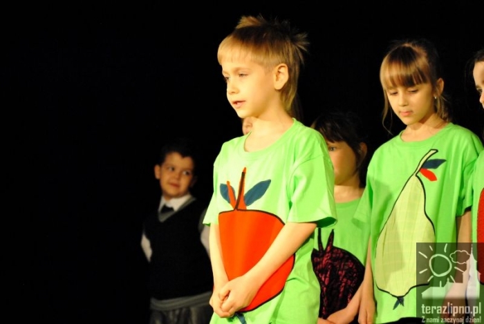 Sceniczne zmagania maluchów - fotoreportaż