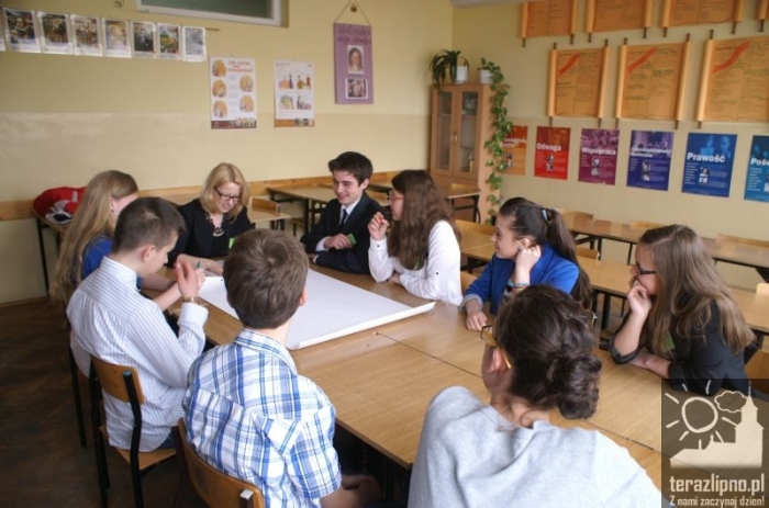 Debata dla gimnazjalistów - fotoreportaż