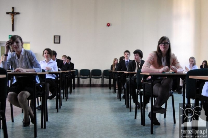 Matura gimnazjalistów - fotoreportaż
