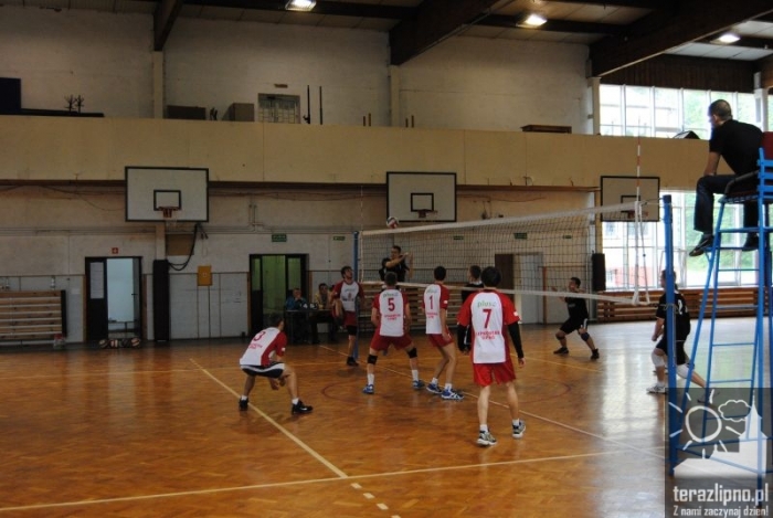 Turniej siatkówki w ZST - fotoreportaż