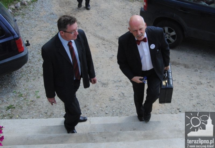 Korwin - Mikke spotkał się z mieszkańcami - fotoreportaż