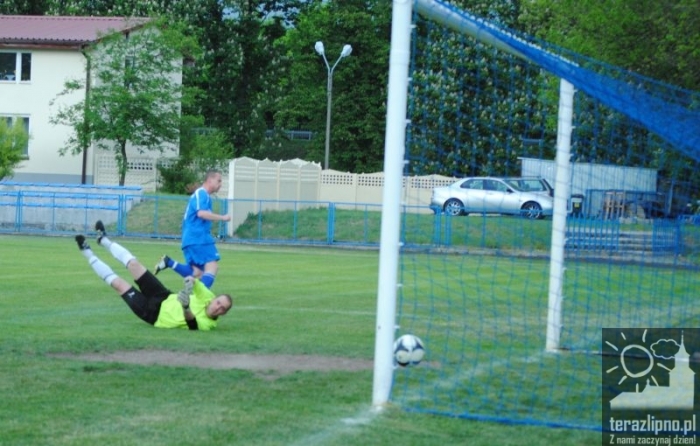 Mień wygrywa. Kolejny hat-trick Lisoty! - fotoreportaż