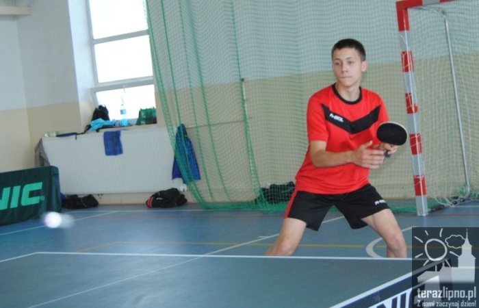 Spotkali się przy stołach - fotoreportaż