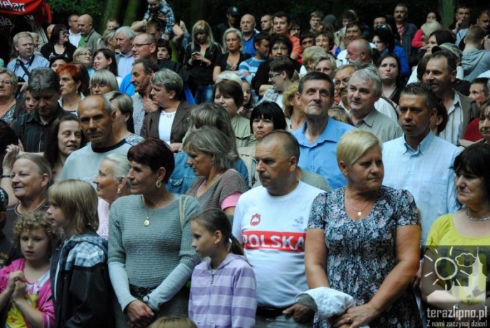 Krawczyk przyciągnął mieszkańców - fotoreportaż