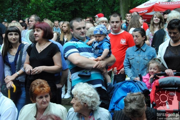 Krawczyk przyciągnął mieszkańców - fotoreportaż