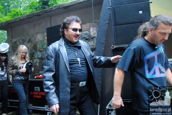 Krawczyk przyciągnął mieszkańców - fotoreportaż