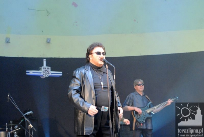 Krawczyk przyciągnął mieszkańców - fotoreportaż