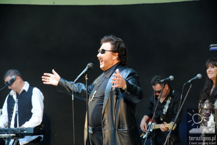 Krawczyk przyciągnął mieszkańców - fotoreportaż