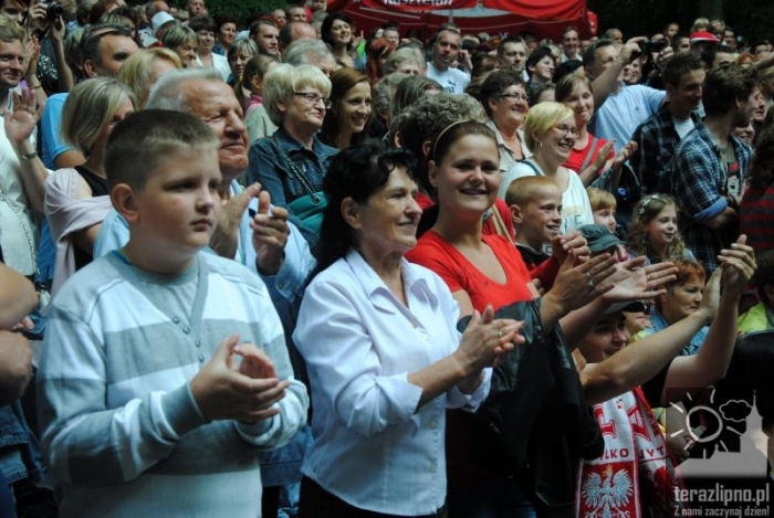 Krawczyk przyciągnął mieszkańców - fotoreportaż
