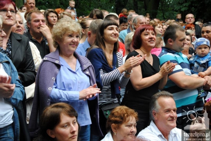 Krawczyk przyciągnął mieszkańców - fotoreportaż