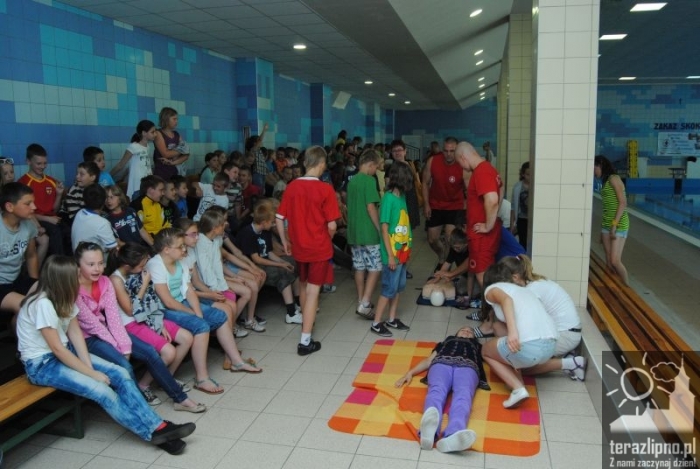 Lipnowscy ratownicy dzieciom - fotoreportaż