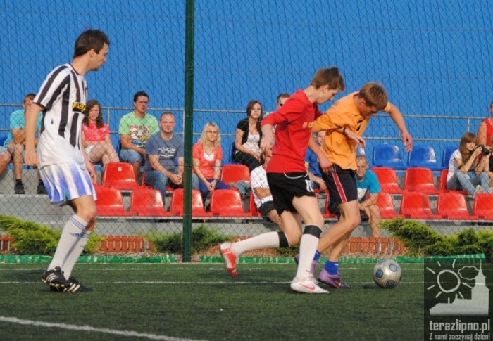 Błękitni nadal niepokonani - fotoreportaż