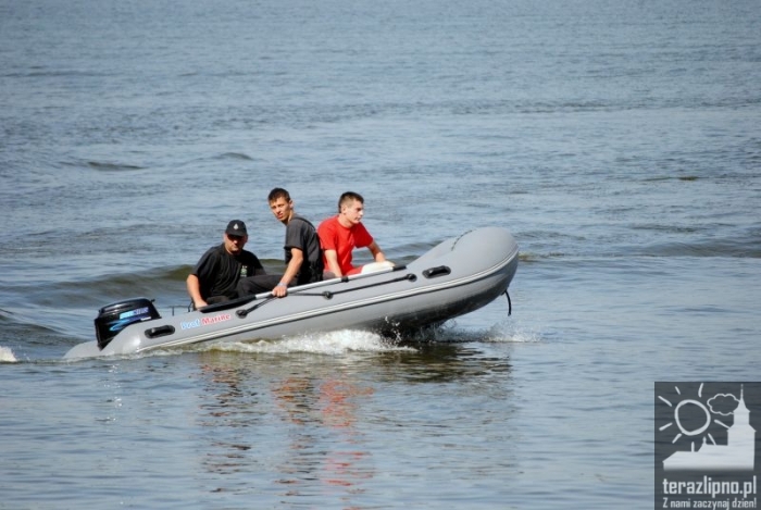 Kikół: ratownicy nad jeziorem - fotoreportaż