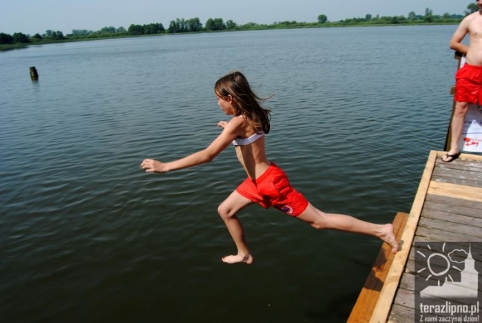 Kikół: ratownicy nad jeziorem - fotoreportaż