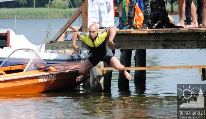 Kikół: ratownicy nad jeziorem - fotoreportaż