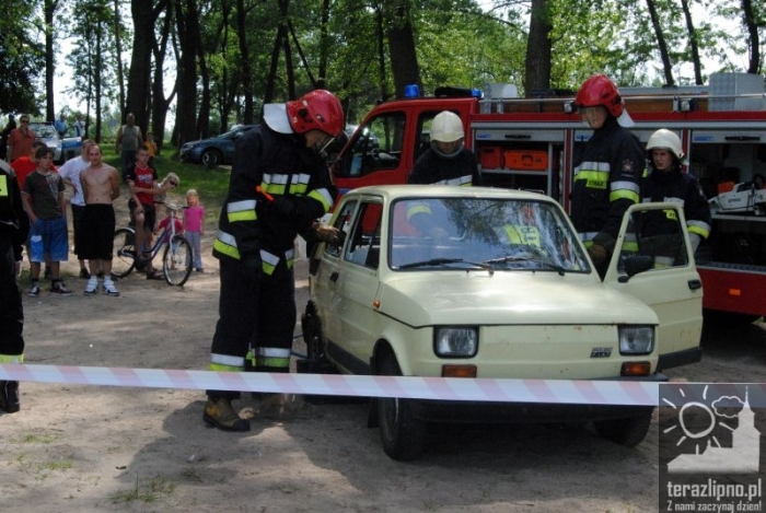 Kikół: ratownicy nad jeziorem - fotoreportaż