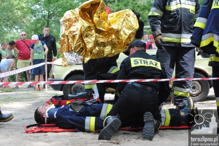 Kikół: ratownicy nad jeziorem - fotoreportaż