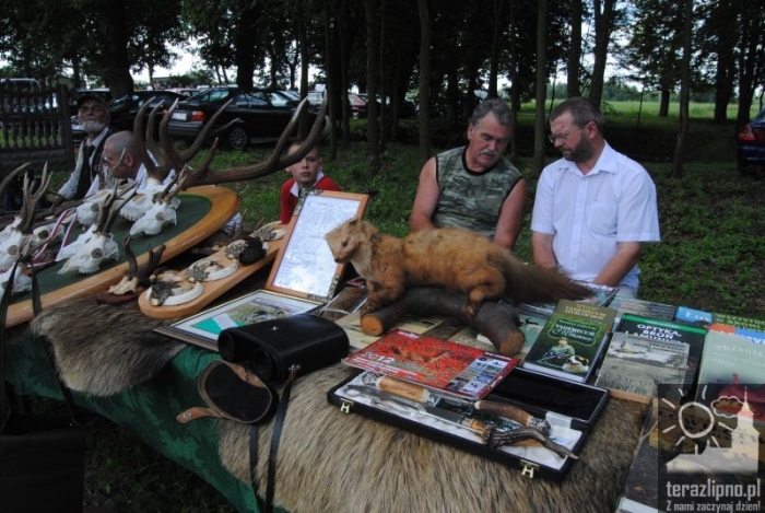 Myśliwi w Zakrzewie - fotoreportaż