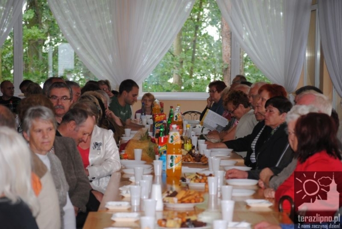 Skępe: Grill dla niewidomych nad jeziorem - fotoreportaż