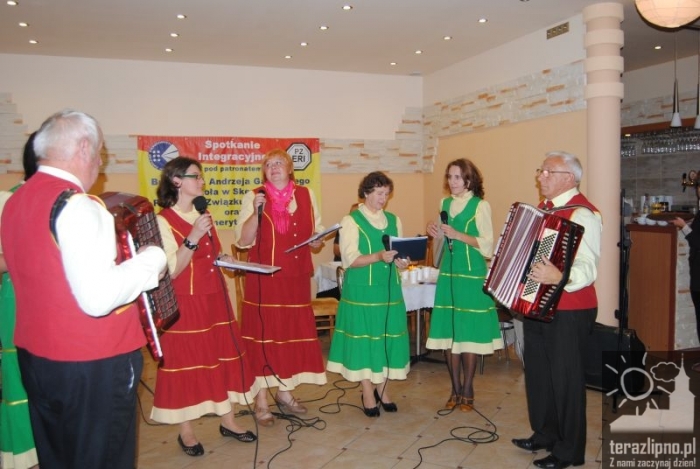 Skępe: Grill dla niewidomych nad jeziorem - fotoreportaż