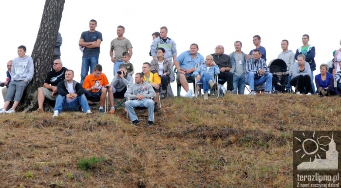 W kurzu i hałasie - fotoreportaż