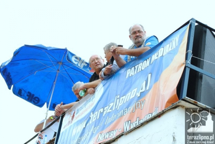 W kurzu i hałasie - fotoreportaż