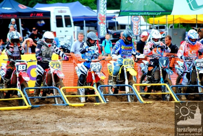 W kurzu i hałasie - fotoreportaż