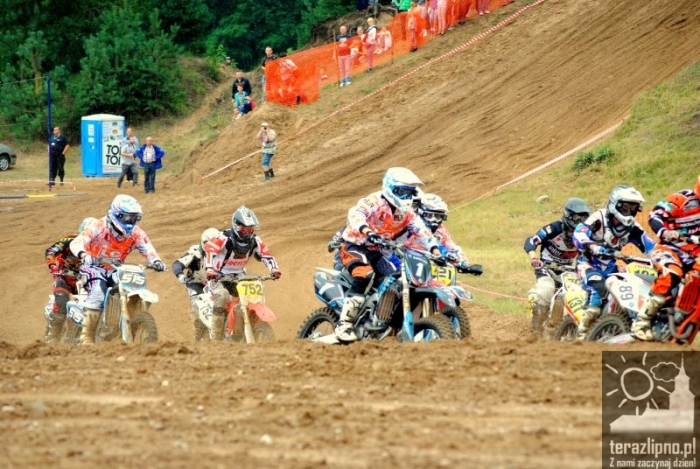 W kurzu i hałasie - fotoreportaż