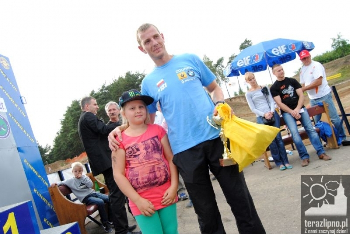 W kurzu i hałasie - fotoreportaż