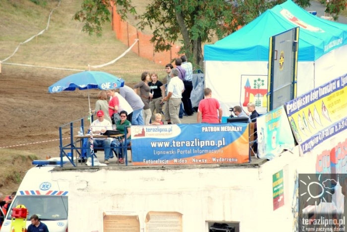 W kurzu i hałasie - fotoreportaż